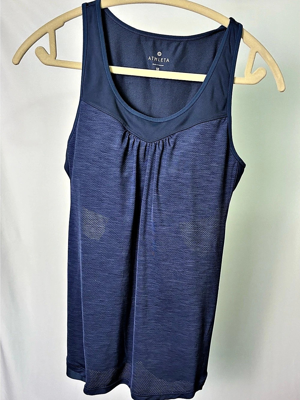 Athleta Women's Blue Mesh Tank Top Like New
